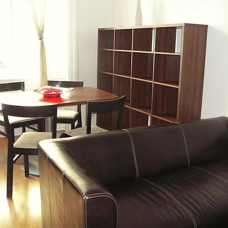 Lion Apartments Medena, Big Size, High Ceilings Bratislava Buitenkant foto