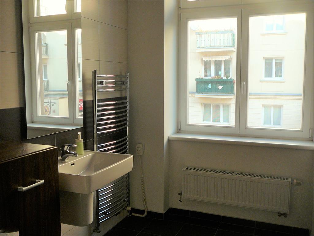 Lion Apartments Medena, Big Size, High Ceilings Bratislava Buitenkant foto
