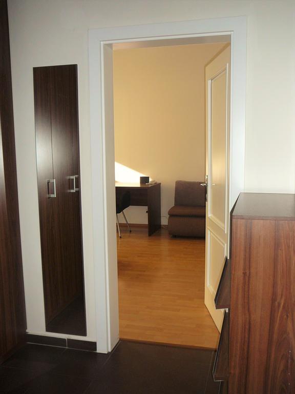 Lion Apartments Medena, Big Size, High Ceilings Bratislava Buitenkant foto